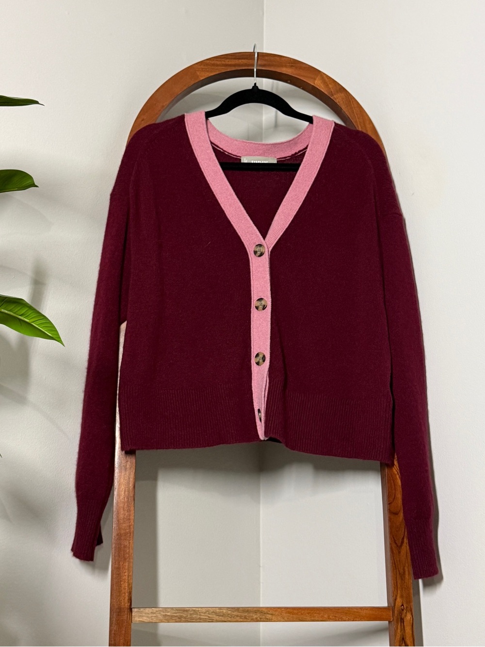 Everlane LARGE Burgundy Pink Cashmere Wool Button Front Cardigan Sweater